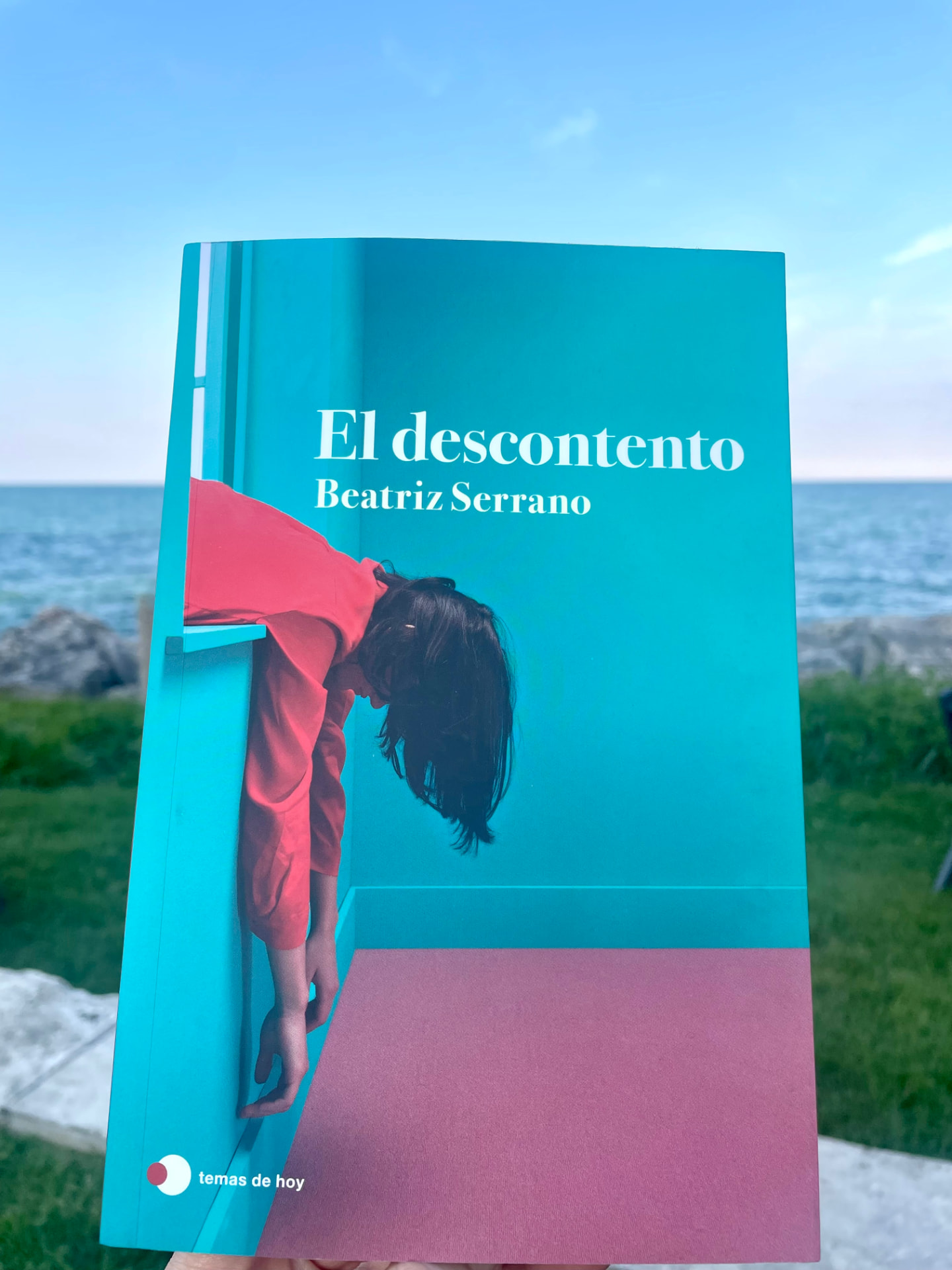 El descontento by Beatriz Serrano, photographed by a community reader